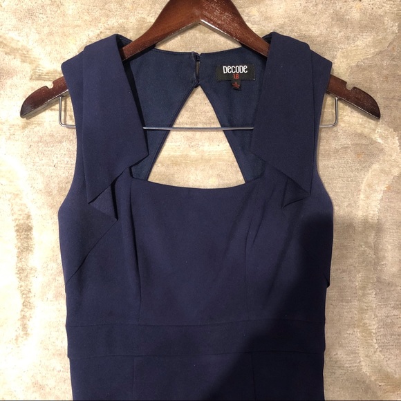 Decode 1.8 Navy Open Back Fitted Mermaid Gown - Picture 7 of 7